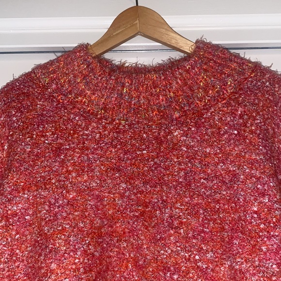 Free People Stardust Pullover Sweater M Red Fuzzy Cropped Mock Neck new - Picture 6 of 7